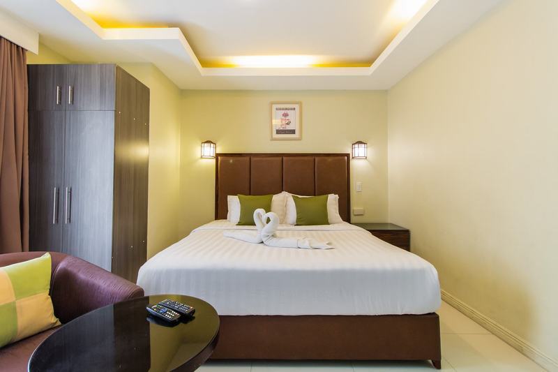 Jmm Apartment Suites Manila Exterior photo